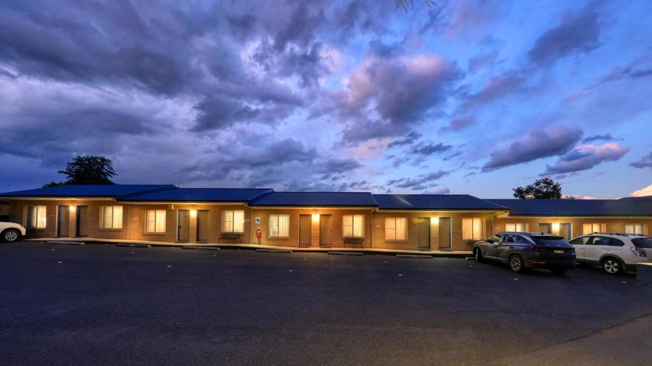 Edward Parry Motel And Apartments Tamworth Exterior foto